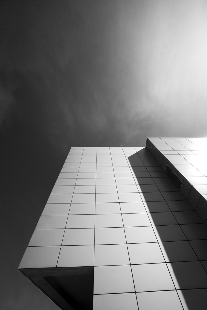 Ford-Body-Service-projekt-budynku-biurowo-uslugowego