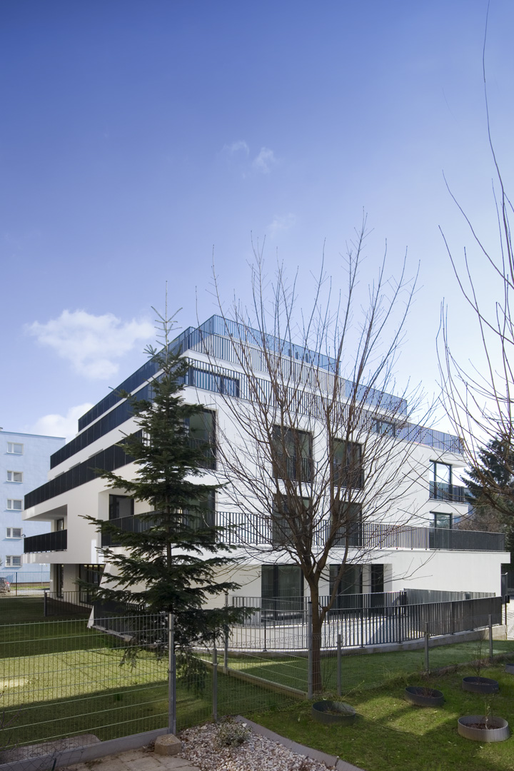 Pyramid-Housing-nowoczesne-budynki-wielorodzinne-zewnetrze-E